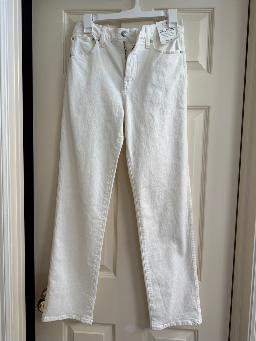 Madewell women’s White Straight-Leg Jeans — Clean Everyday Style